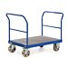 Platformwagen voor zware lasten. Belastbaar tot 2.200 kg. Platformwagen met 1 of 2 duwbeugels, Platformwagen met 1 of 2 kopwanden.